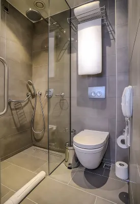 Tav Airport Hotel Izmir Camere Photos