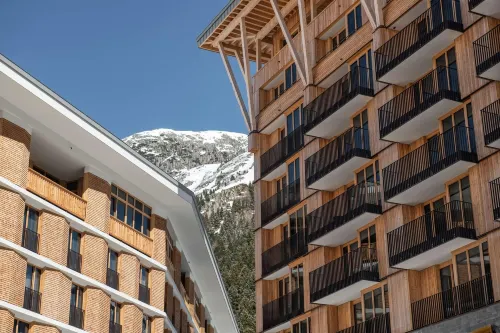 Radisson Blu Hotel Reussen Andermatt Esterni Photos
