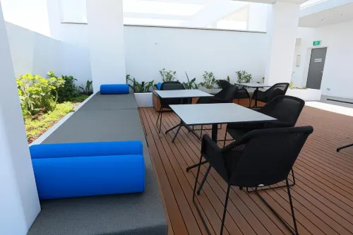 Alex Perry Hotel & Apartments Public Areas Photos