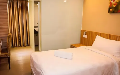 Mornington Hotel Medan Ipoh Zimmer Photos