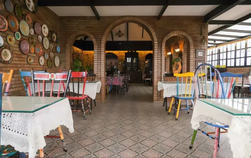Nonies Huis Cibubur Makanan Photos