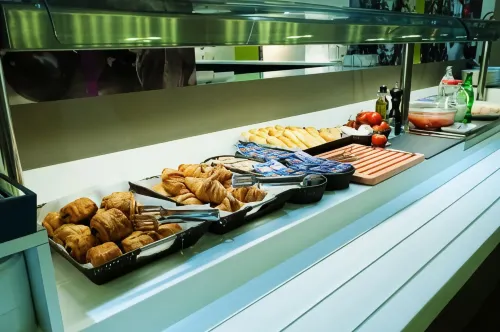 Hotel Ibis Styles Lleida Torrefarrera Ristorazione Photos