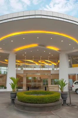 Hotel Santika Bangka Extérieur Photos