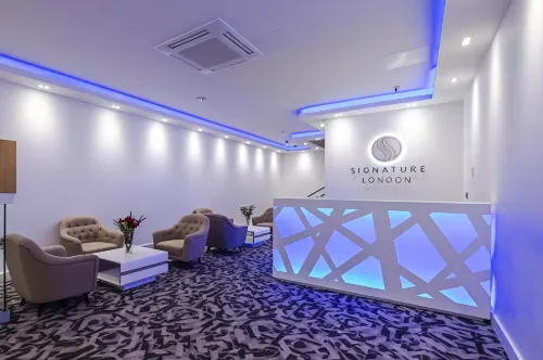 Signature London Public Areas Photos