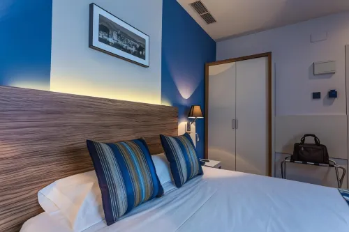 Dwo Urban Granada Rooms Photos
