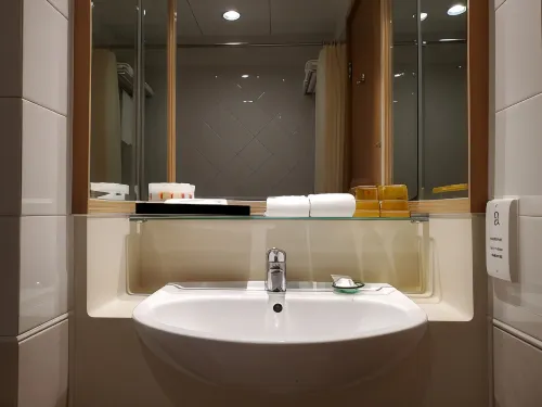 Ramada Hong Kong Grand View Rooms Photos
