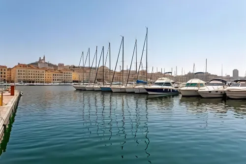 Residhotel Vieux Port À proximité de l'hôtel Photos