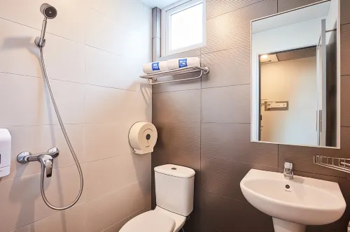 ibis budget Singapore Bugis Kamar Photos