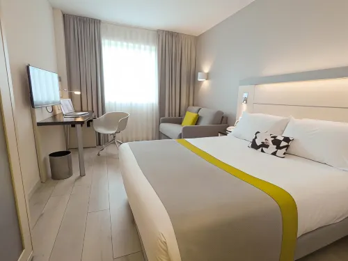 Holiday Inn Express Pamplona Chambres Photos