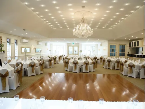 Elizabethan Lodge Restauration Photos