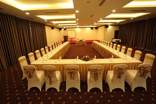 Song Loc Luxury Hotel Espaces Affaires Photos
