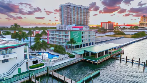 Palm Tree Club Miami Hotel Near Hotel Photos