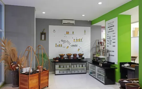 Whiz Hotel Malioboro Yogyakarta Area Publik Photos