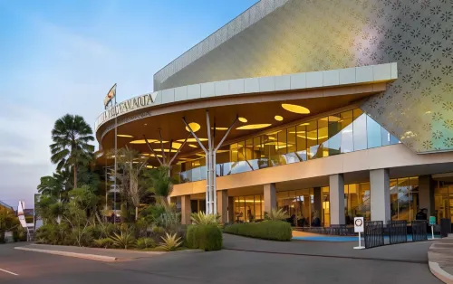 Sahid Raya Hotel & Convention Yogyakarta Exterior Photos