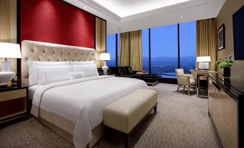 The Trans Luxury Hotel Bandung Rooms Photos