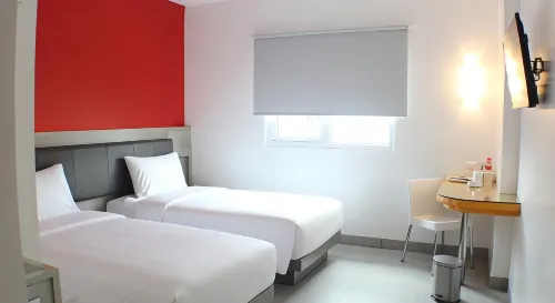 Amaris Hotel Teuku Umar Kamar Photos