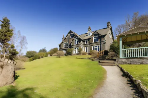 Lakehouse at the Waterhead Inn Exterior Photos
