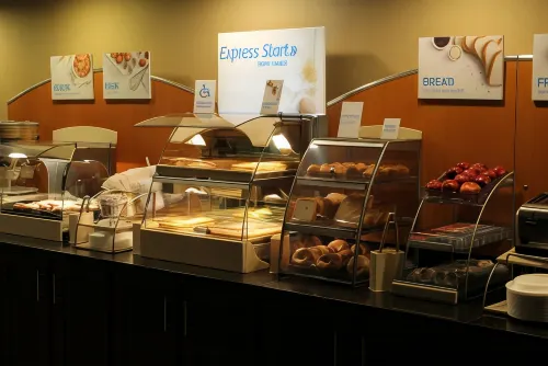 Holiday Inn Express Harlingen Restauration Photos