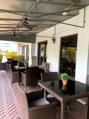 Holiday Inn Express & Suites Miami - Hialeah Public Areas Photos