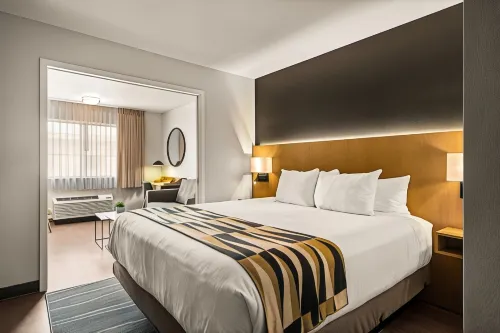 Oxford Suites Redding Featured Photos