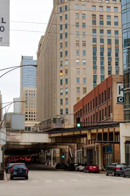 Found Hotel Chicago River North Near Hotel Photos