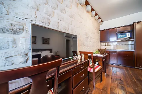 Sunce Palace Apartments with Free Offsite Parking Photos