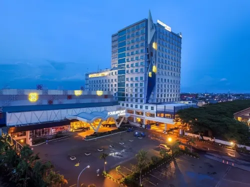 Four Points by Sheraton Makassar Eksterior Photos