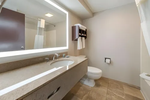 Baymont by Wyndham Westampton Photos