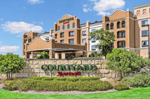 Courtyard San Antonio SeaWorld®/Westover Hills Featured Photos