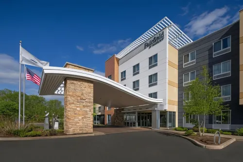 Fairfield Inn & Suites Springfield Northampton/Amherst Exterior Photos