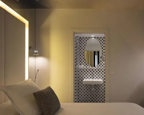 Nouvel Eiffel Hotel - Paris Photos