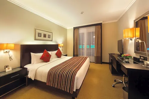 Ramada Plaza by Wyndham Dubai Deira Rooms Photos