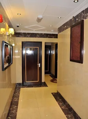 جراند سيناء الأماكن العامة Photos
