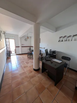 Q-Bar & Guesthouse Public Areas Photos