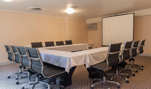 The Pickwick Hotel Business Photos