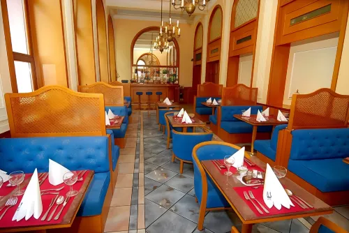 Hotel Opera Restauration Photos