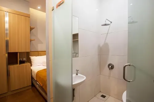 De Green Residence Photos