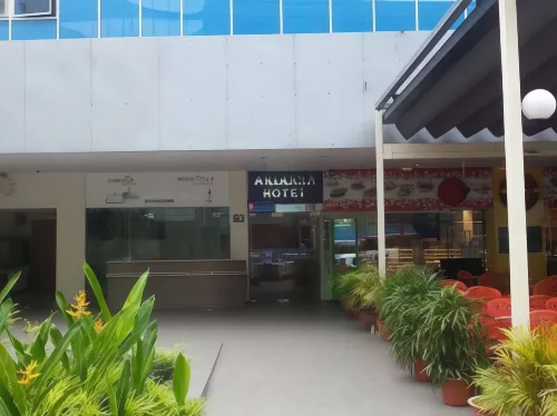 Arianna Hotel Exterior Photos