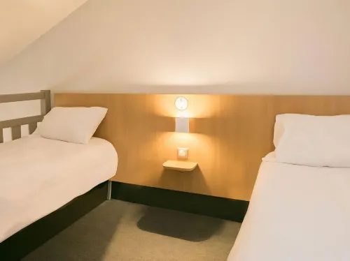 B&B HOTEL Grenoble Université 1 Rooms Photos