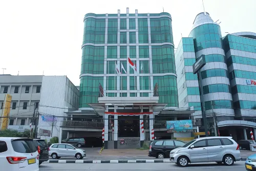 Business Hotel Tomang À ne pas manquer Photos