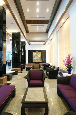 Songphanburi Hotel Öffentliche Flächen Photos