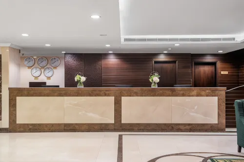 Taiba Front Hotel Area Publik Photos