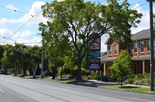 Footscray Motor Inn and Serviced Apartments Near Hotel Photos