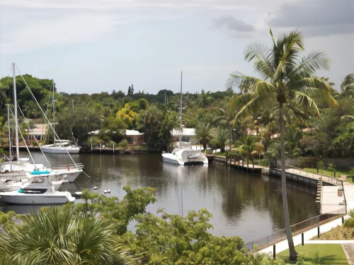 Days Inn by Wyndham Fort Lauderdale Airport Cruise Port Near Hotel Photos