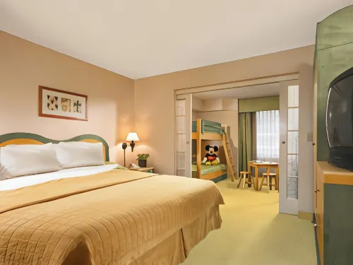 Anaheim Portofino Inn & Suites Photos