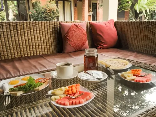 Pondok Kutuh Guest House Dining Photos