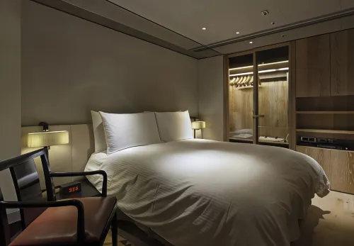 Gloria Residence Kamar Photos