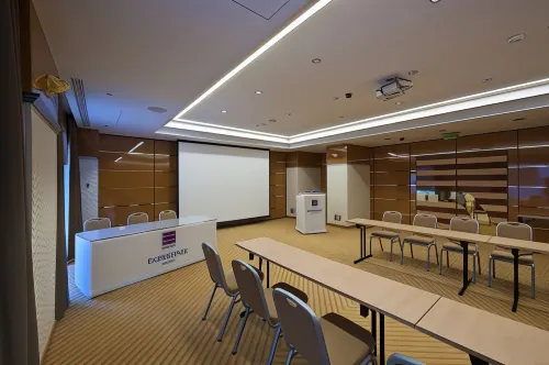호텔 두브로브니크 자그레브 비즈니스 시설 Photos