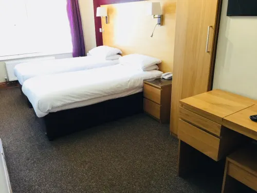 Hotel Celebrity Bournemouth East Cliff by Villare Hotels Rooms Photos