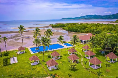 El Pueblo De Hermano by Cocotel Featured Photos